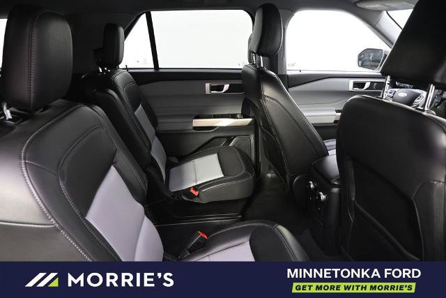 Certified 2023 Ford Explorer XLT w/ Equipment Group 202A AWD/4WD image 17