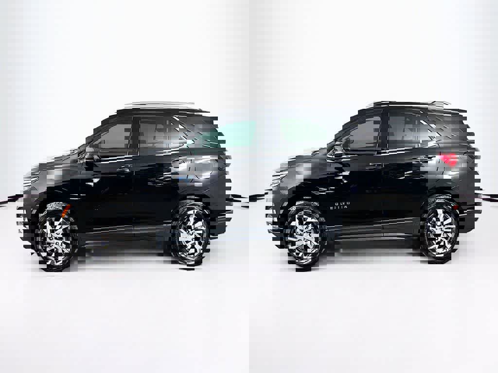 Used 2024 Chevrolet Equinox Premier image 3