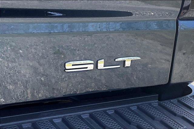 Used 2020 GMC Sierra 1500 SLT w/ SLT Premium Plus Package AWD/4WD image 8