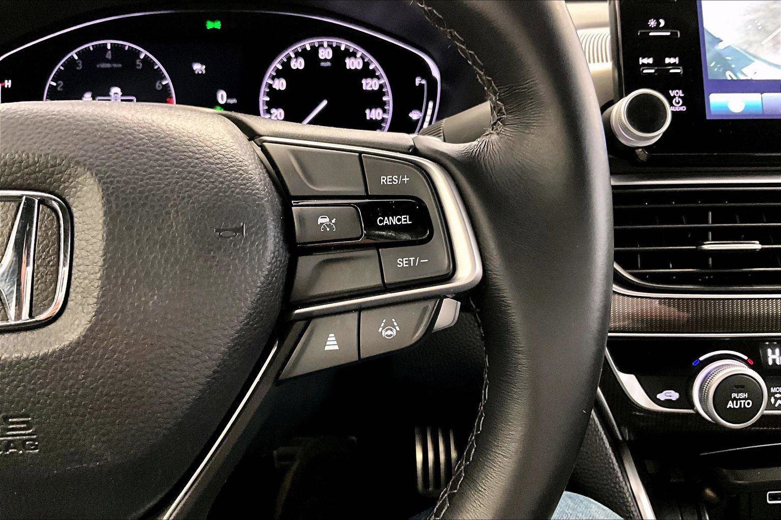 Used 2022 Honda Accord Sport image 18