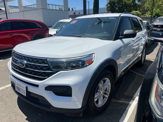 Certified 2020 Ford Explorer XLT RWD image 1
