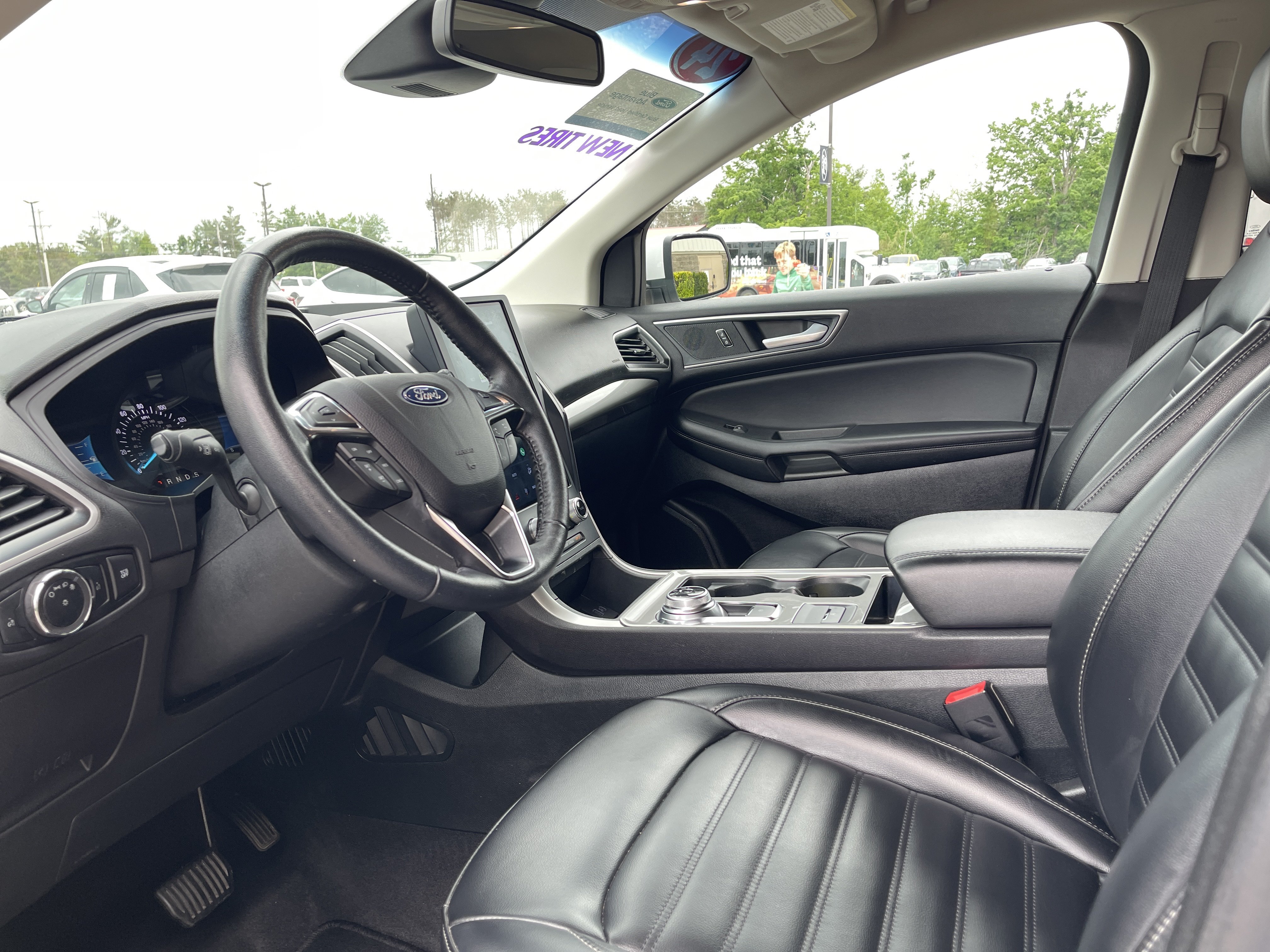Certified 2023 Ford Edge SEL AWD/4WD image 12
