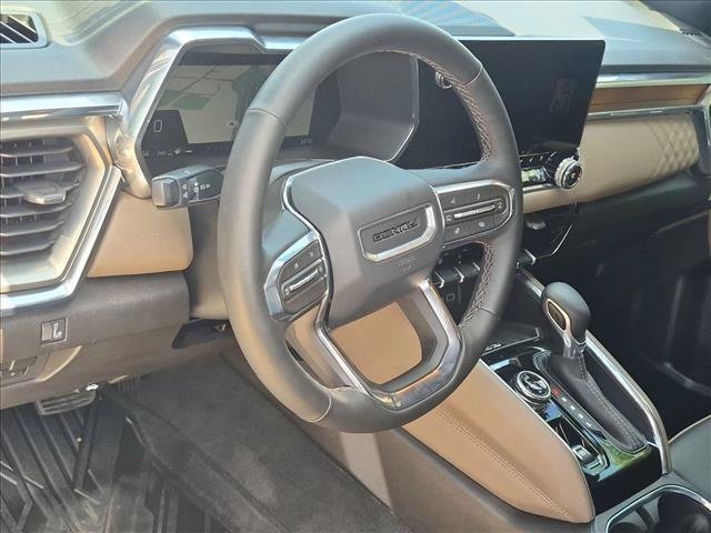 Used 2026 GMC Canyon Denali AWD/4WD image 10