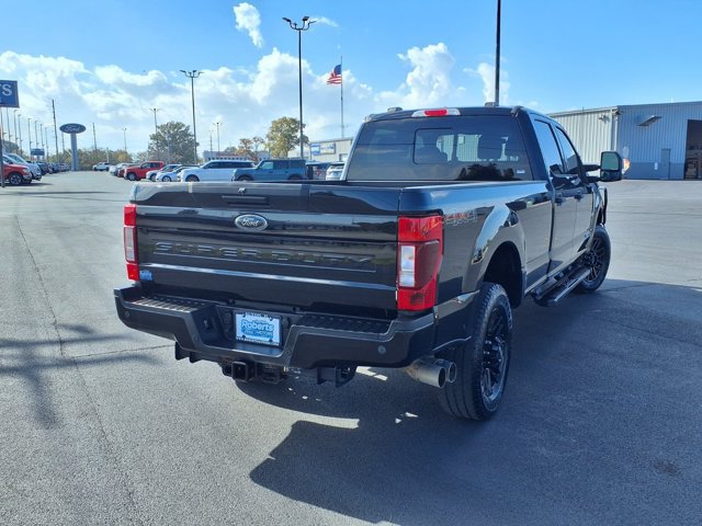 Certified 2022 Ford F350 XLT w/ Black Appearance Package AWD/4WD image 5