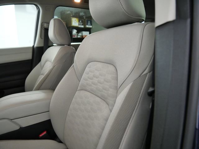 Used 2024 Nissan Pathfinder SV image 19
