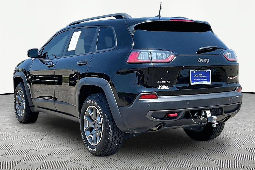 Used 2020 Jeep Cherokee Trailhawk w/ Cold Weather Group AWD/4WD image 13