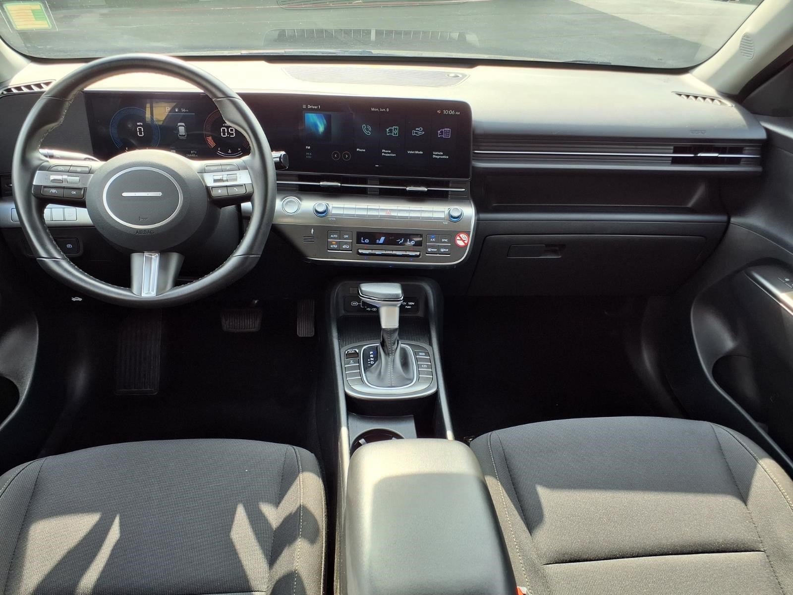 Used 2025 Hyundai Kona SEL AWD/4WD image 12