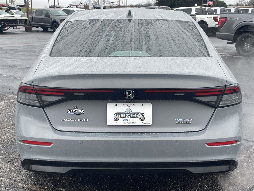 Used 2024 Honda Accord Touring image 4