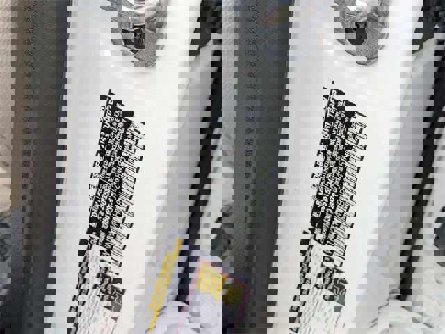 Used 2023 Mercedes-Benz GLC 300 4MATIC image 40