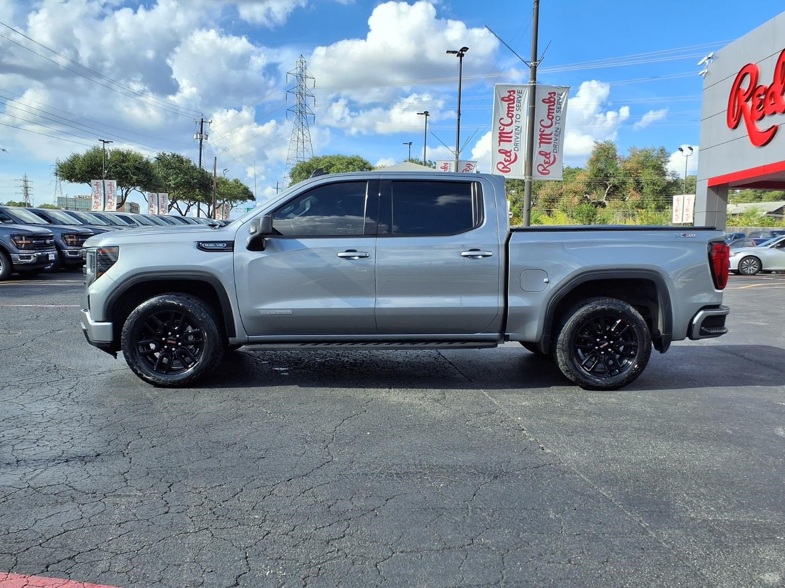 Used 2024 GMC Sierra 1500 Elevation w/ X31 Off-Road Package AWD/4WD image 9