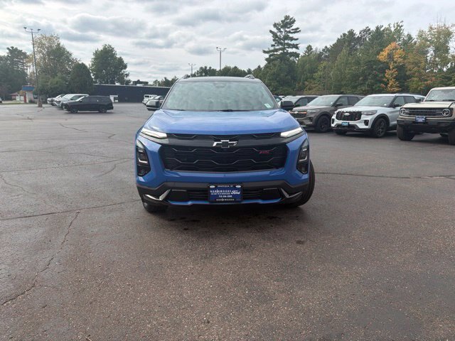 Used 2025 Chevrolet Equinox RS w/ Safety and Technology Package AWD/4WD image 3