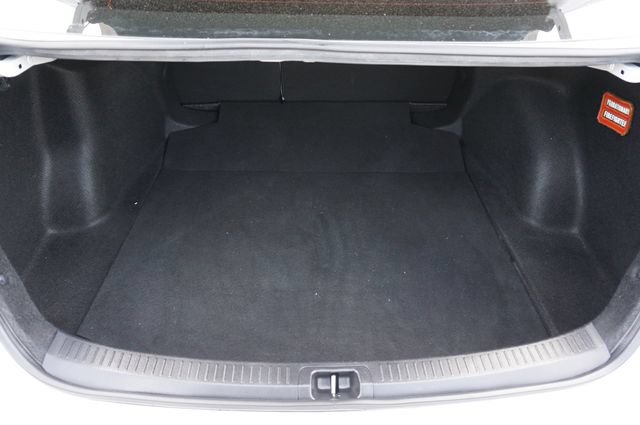 Used 2024 Toyota Corolla LE FWD image 15