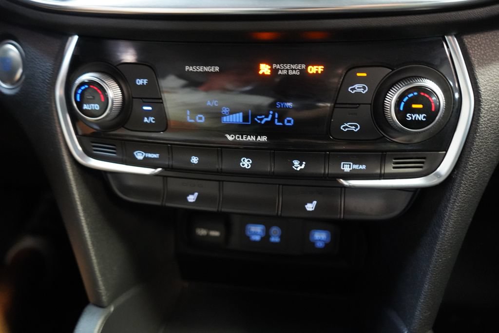 Used 2019 Hyundai Santa Fe SEL FWD image 38