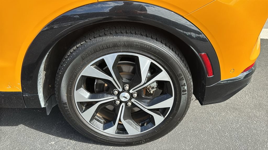 Certified 2023 Ford Mustang Mach-E Premium RWD image 9