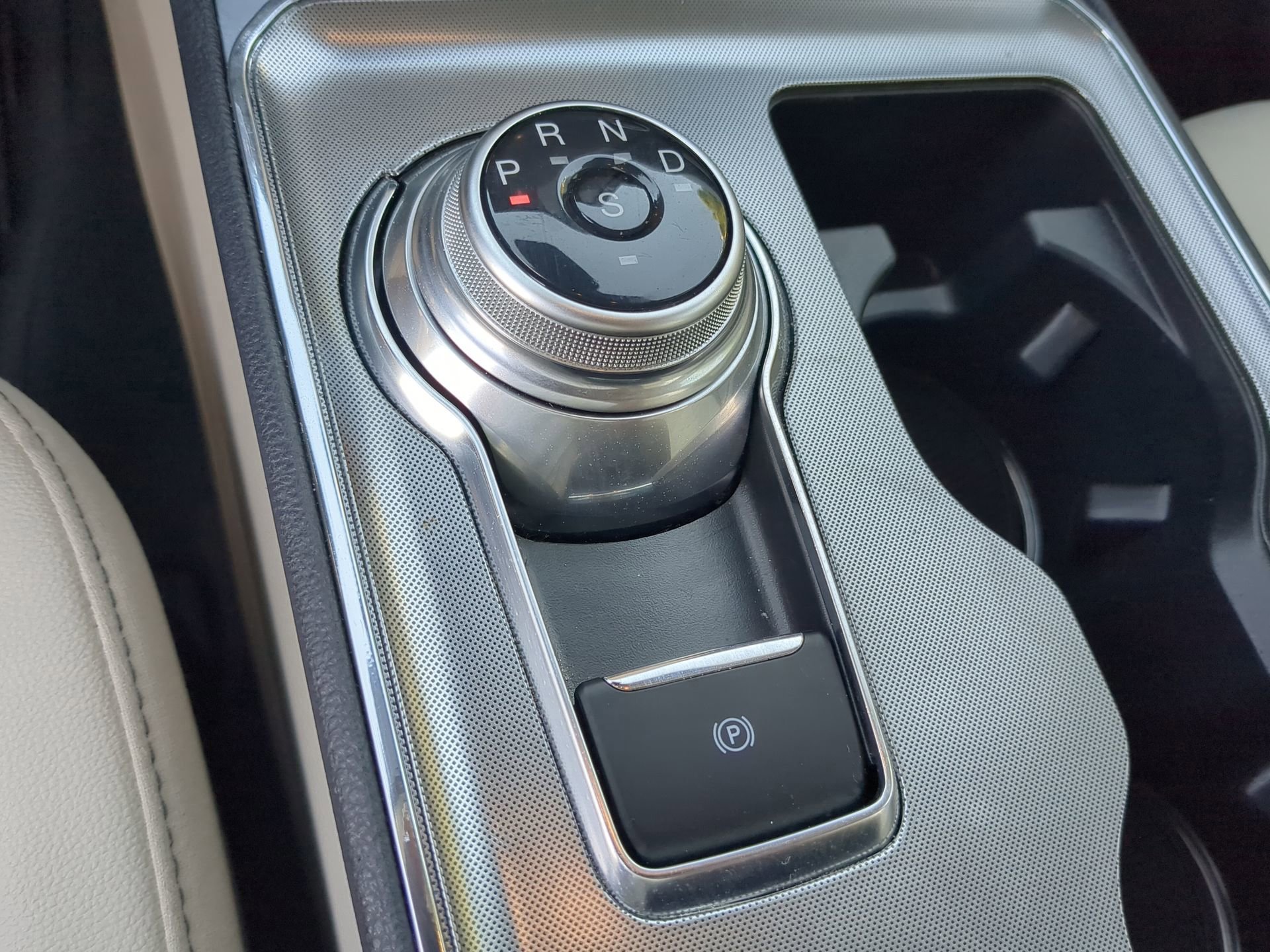 Certified 2023 Ford Edge Titanium image 63