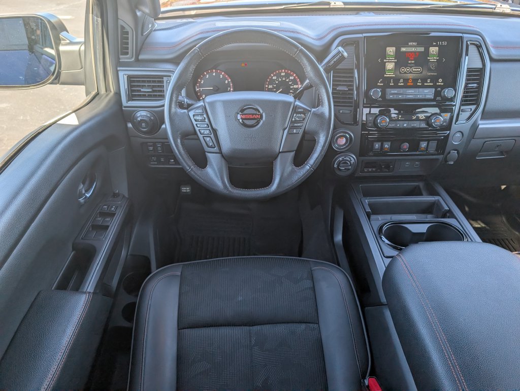 Used 2021 Nissan Titan PRO-4X w/ Pro-4x Utility Package AWD/4WD image 10