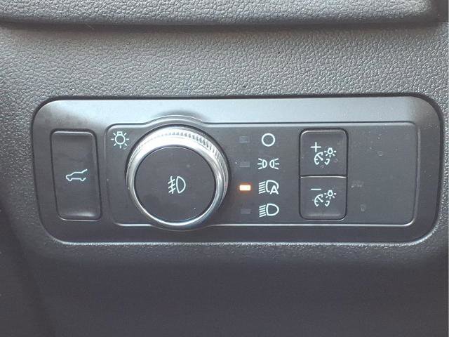 Certified 2022 Ford Escape Titanium w/ Titanium Elite Package image 16