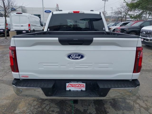 Certified 2025 Ford F150 XLT w/ Equipment Group 301A Standard image 4