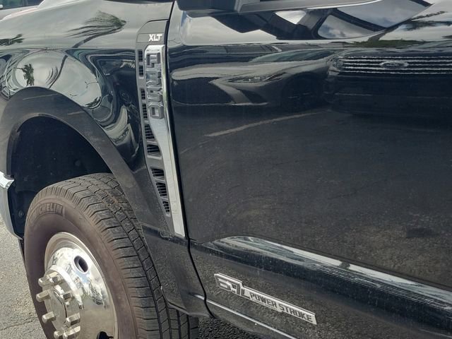 Certified 2025 Ford F350 XLT AWD/4WD image 8