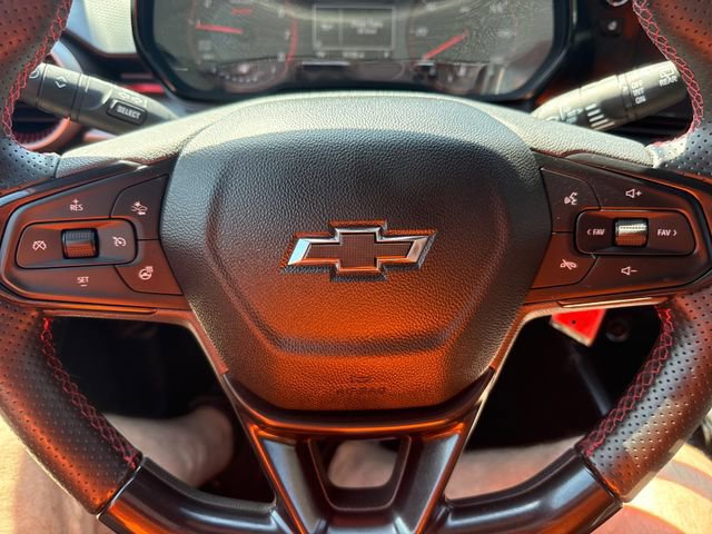 Used 2024 Chevrolet Trax RS FWD image 21