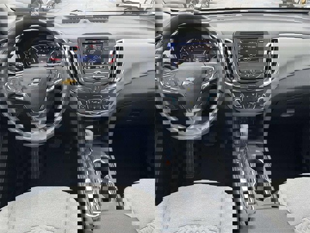 Used 2023 Chevrolet Equinox LT image 4