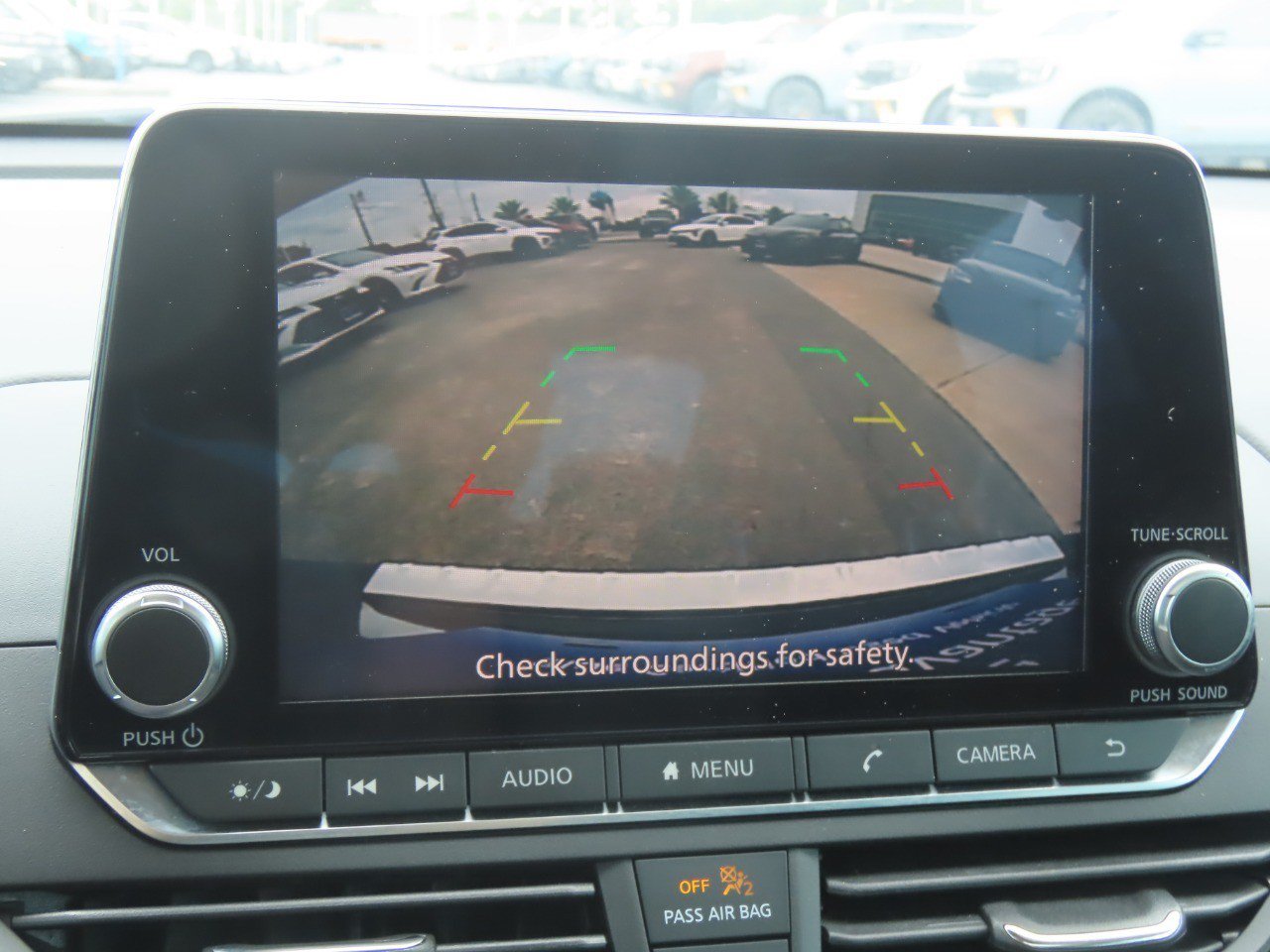 Used 2022 Nissan Altima 2.5 SV w/ SV Premium Package FWD image 28
