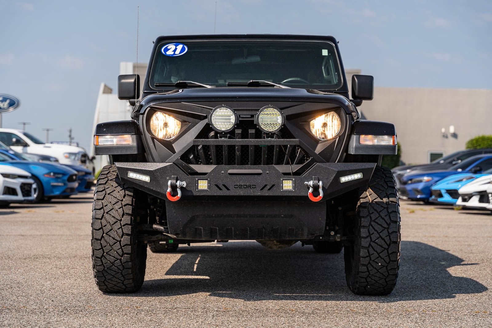 Used 2021 Jeep Wrangler Unlimited Sahara AWD/4WD image 2