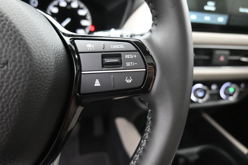 Used 2026 Honda HR-V EX-L image 7