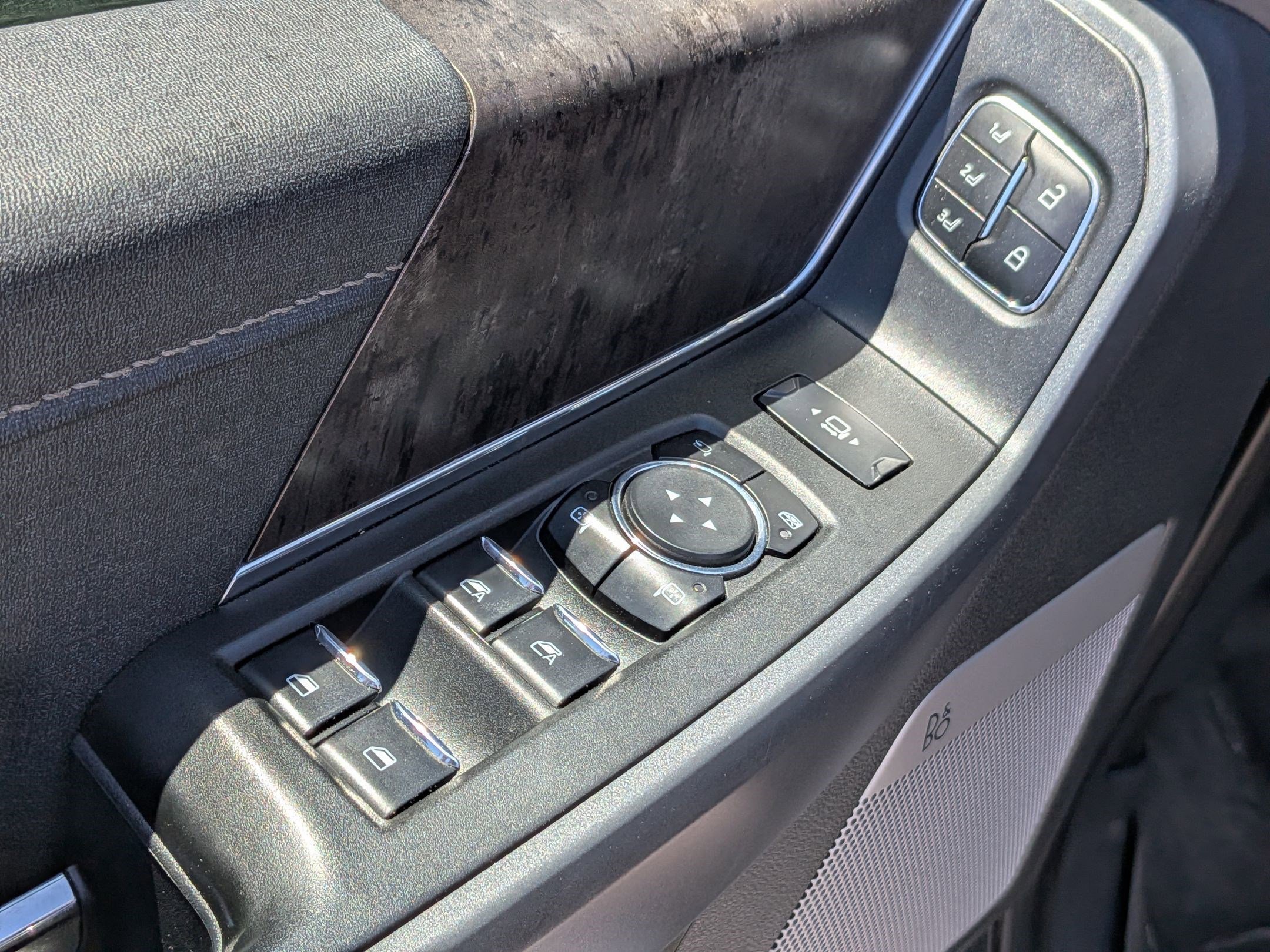 Certified 2024 Ford F350 Lariat AWD/4WD image 17