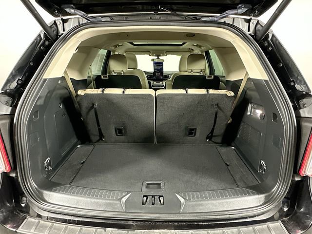 Certified 2023 Ford Explorer XLT w/ Equipment Group 202A image 32