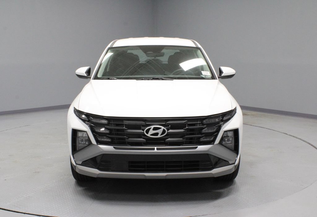 Used 2025 Hyundai Tucson SE FWD image 5