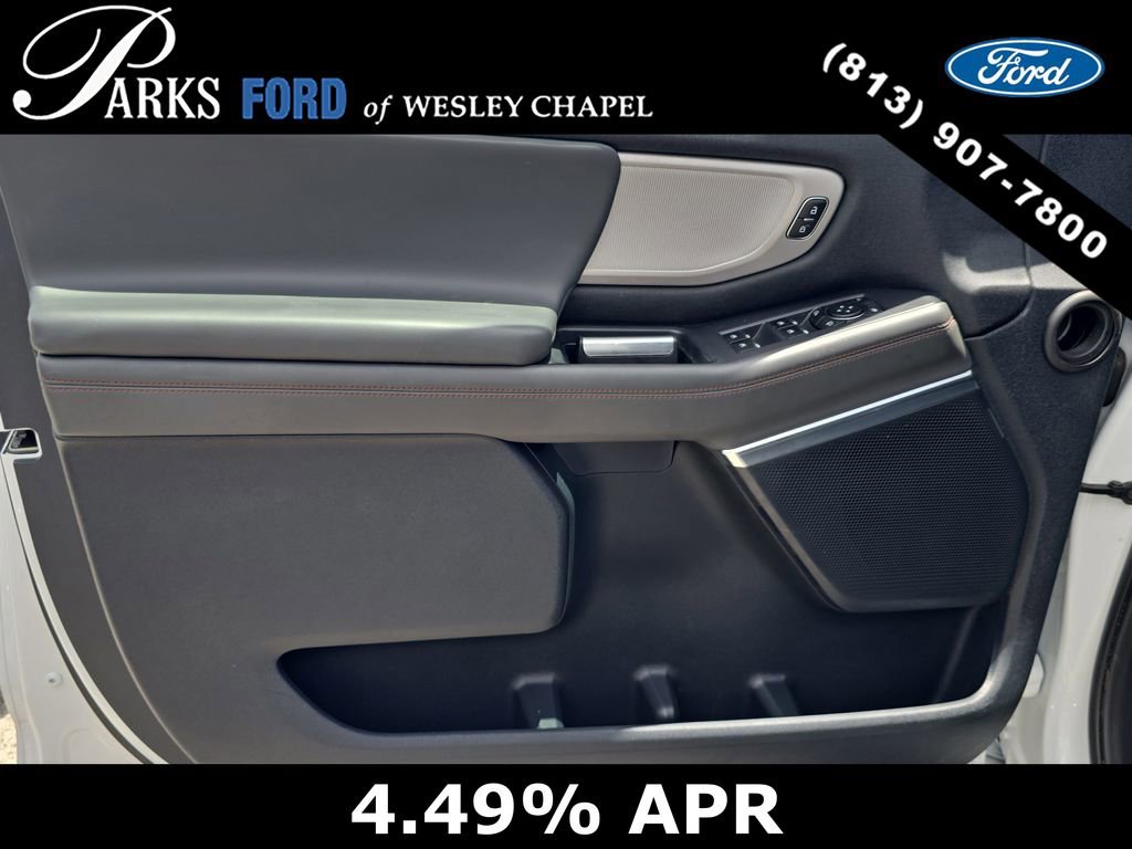 Certified 2025 Ford Expedition Active AWD/4WD image 17