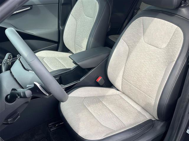 Used 2024 Kia Niro FWD image 12