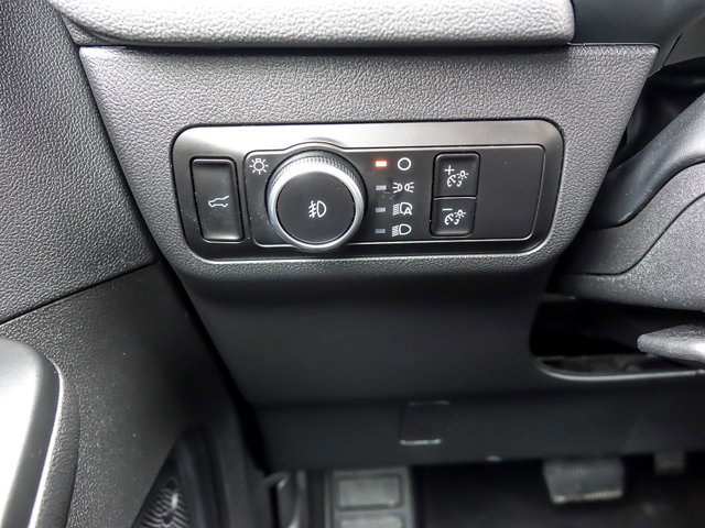 Certified 2025 Ford Escape Platinum image 19