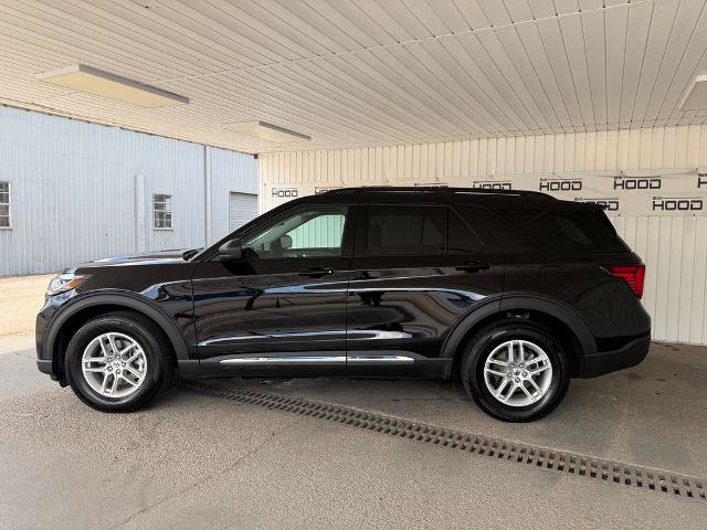Certified 2025 Ford Explorer Active w/ Active Comfort Package RWD image 24