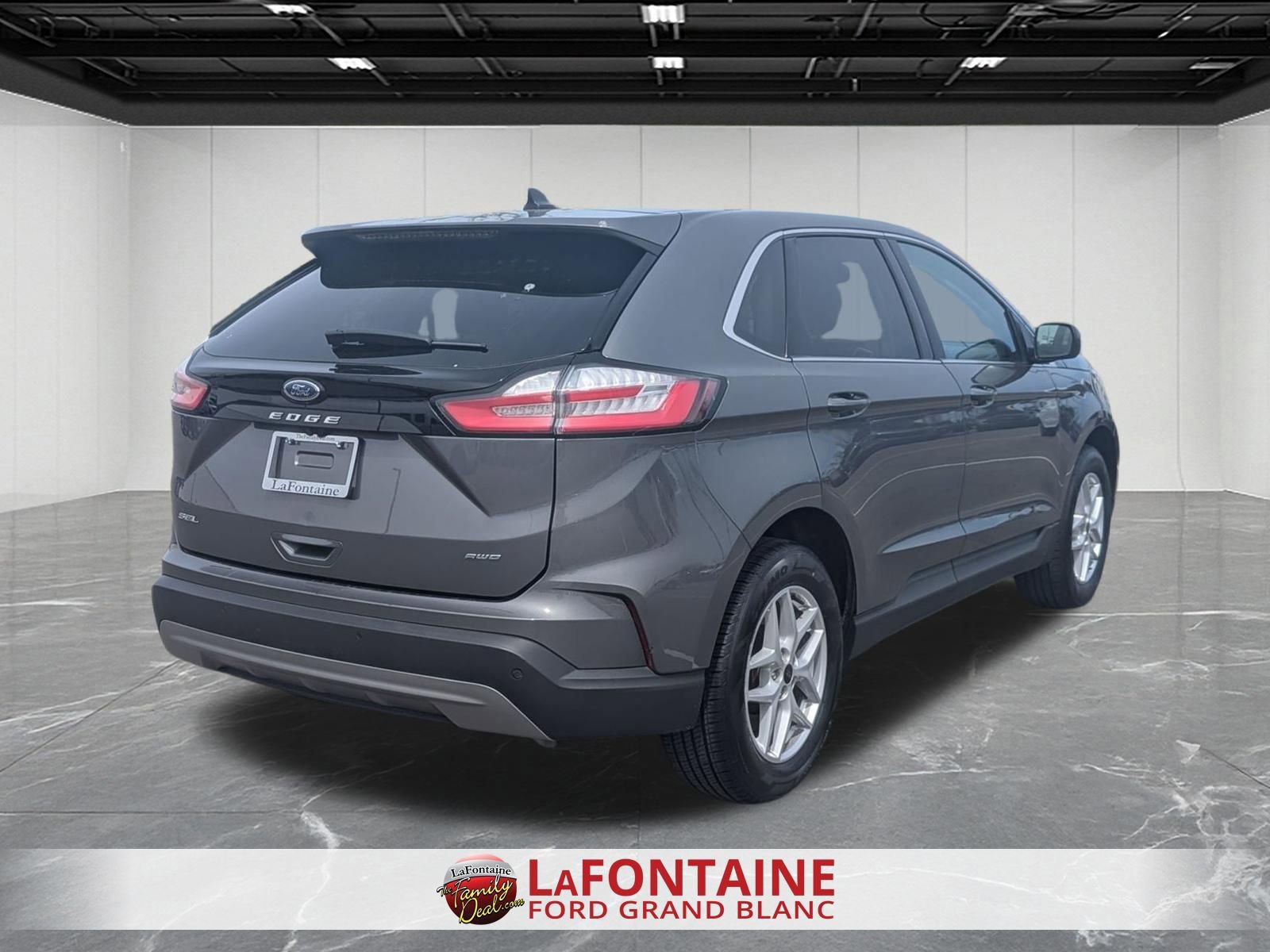 Certified 2024 Ford Edge SEL AWD/4WD image 5