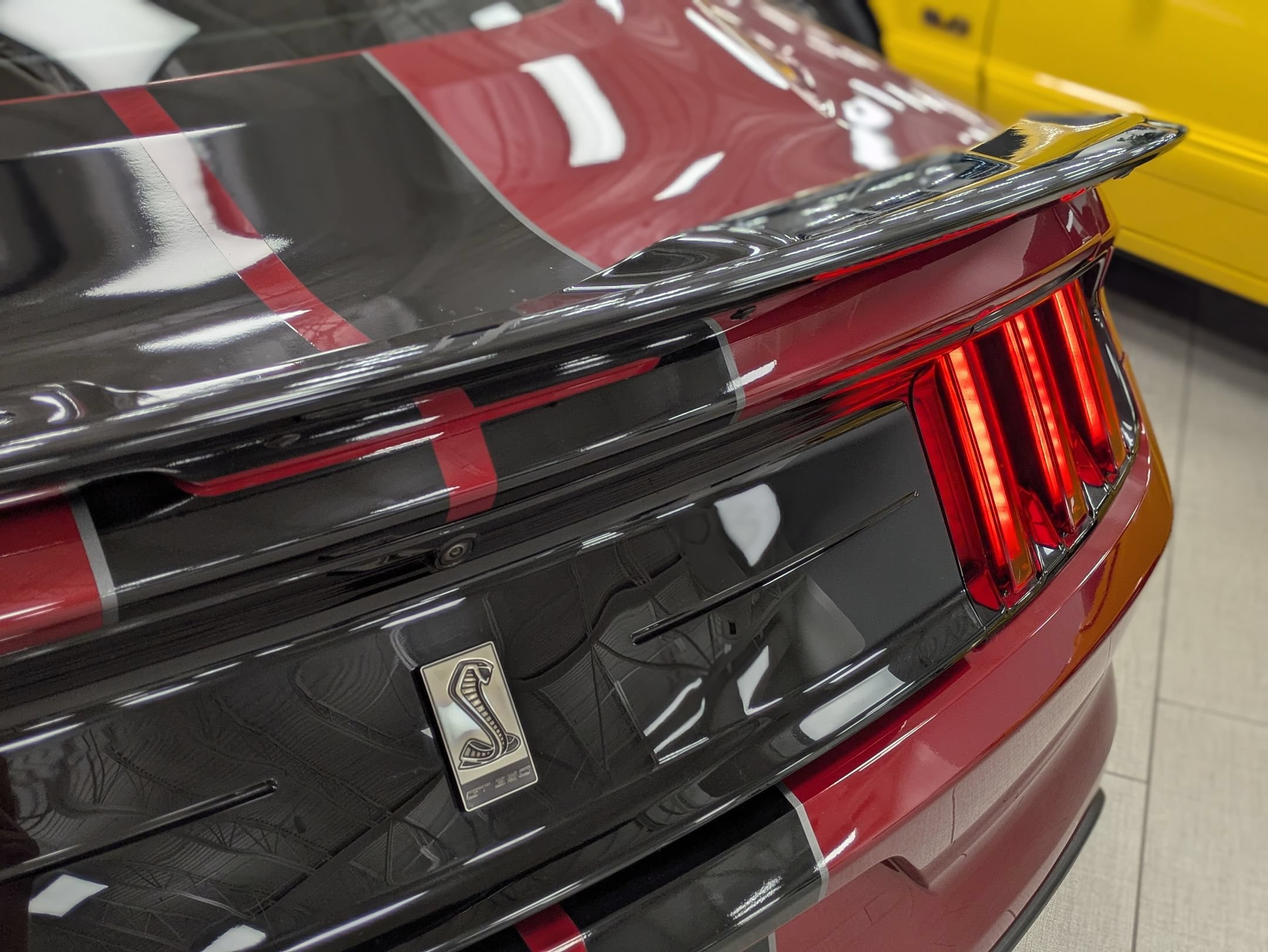 Certified 2019 Ford Mustang Shelby GT350 w/ Technology Package RWD image 29