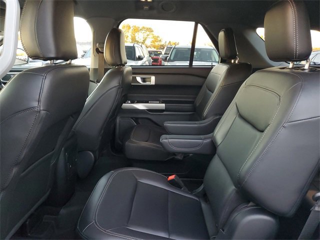 Certified 2023 Ford Explorer XLT w/ Equipment Group 202A image 27