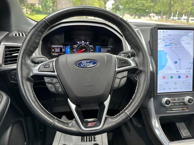 Certified 2022 Ford Edge ST w/ Equipment Group 401A AWD/4WD image 12