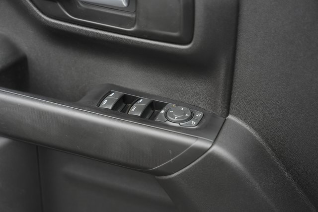 Used 2020 Chevrolet Silverado 1500 Custom w/ Custom Value Package image 27