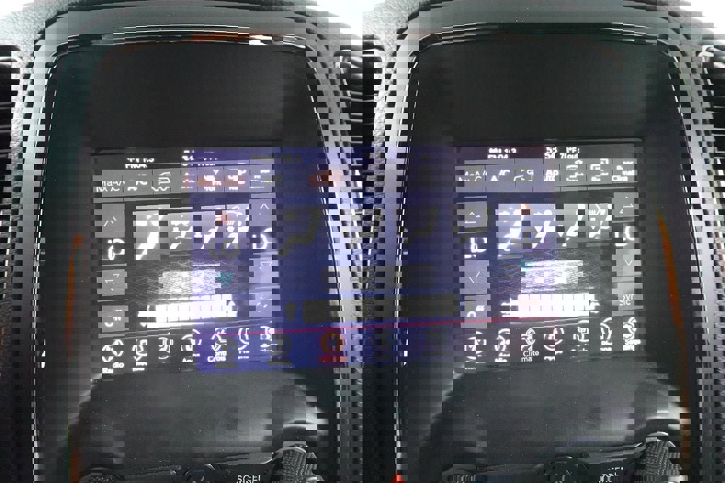 Used 2020 Dodge Durango GT AWD/4WD image 19