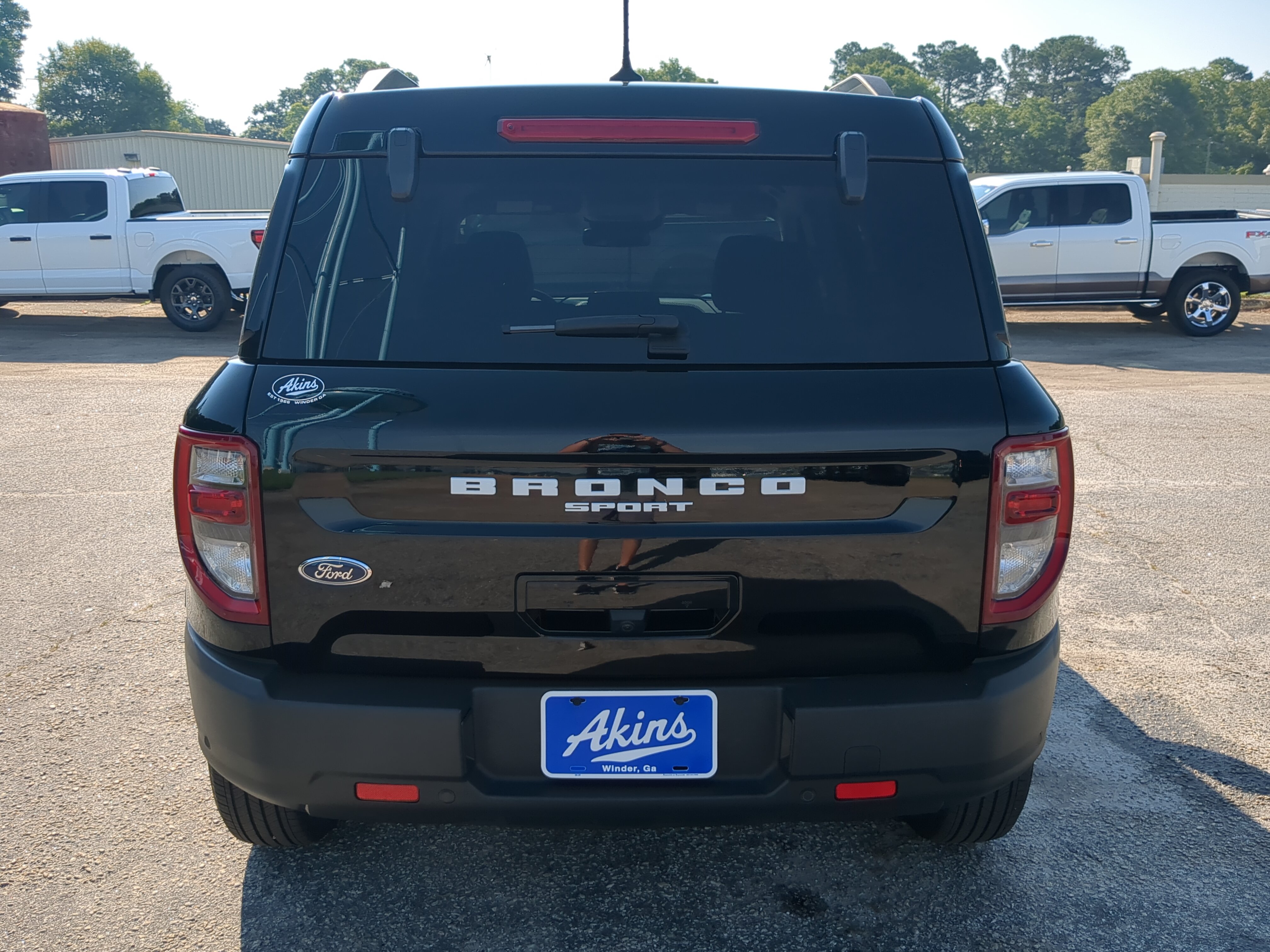 Certified 2024 Ford Bronco Sport Outer Banks w/ Tech Package AWD/4WD image 4