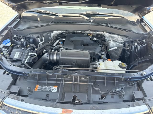 Certified 2020 Ford Explorer XLT w/ Equipment Group 202A RWD image 25