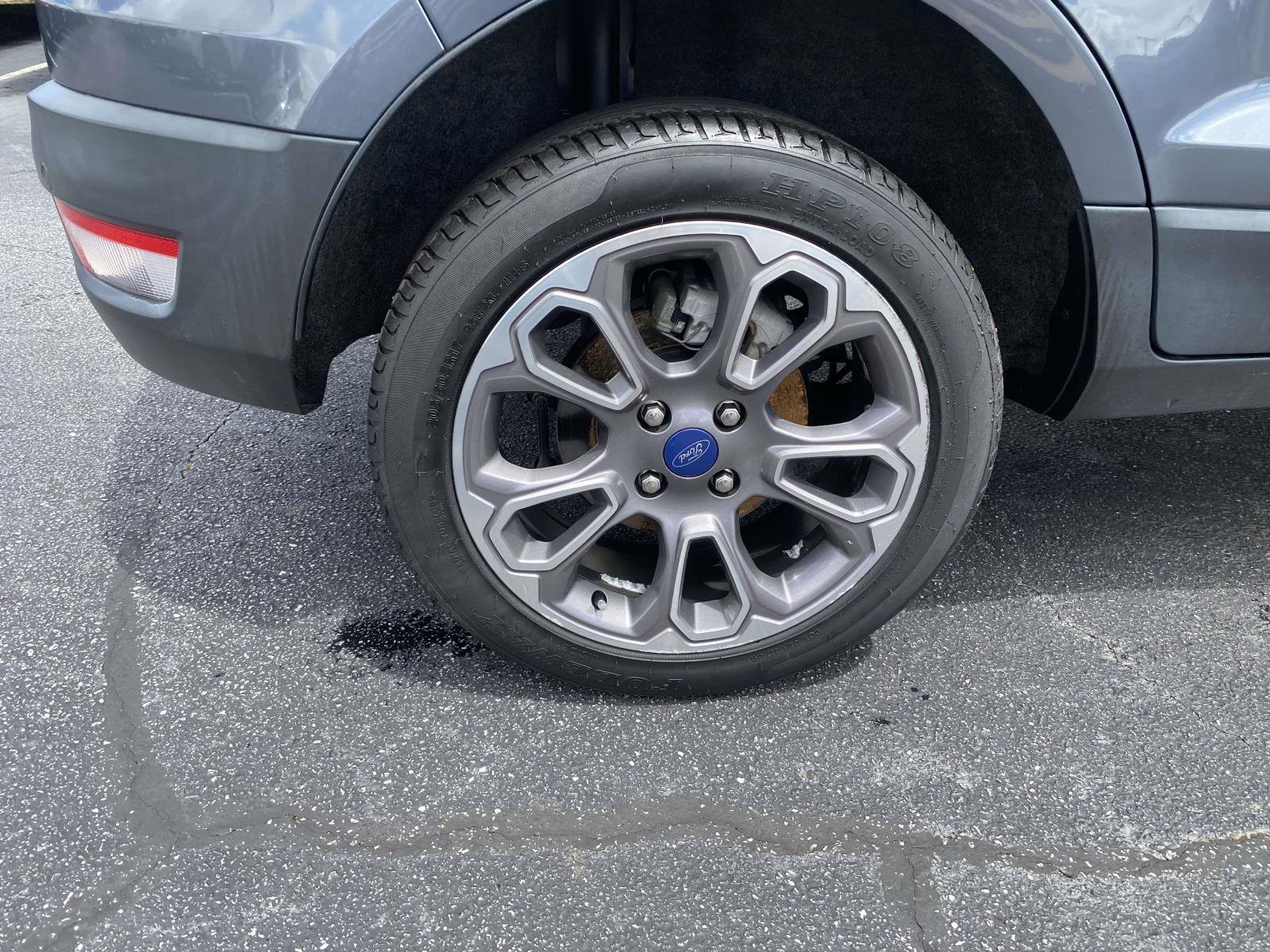 Certified 2021 Ford EcoSport Titanium AWD/4WD image 9