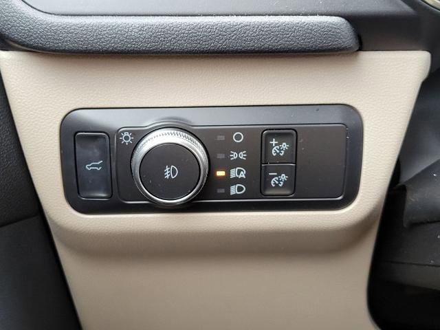 Certified 2021 Ford Escape Titanium image 28