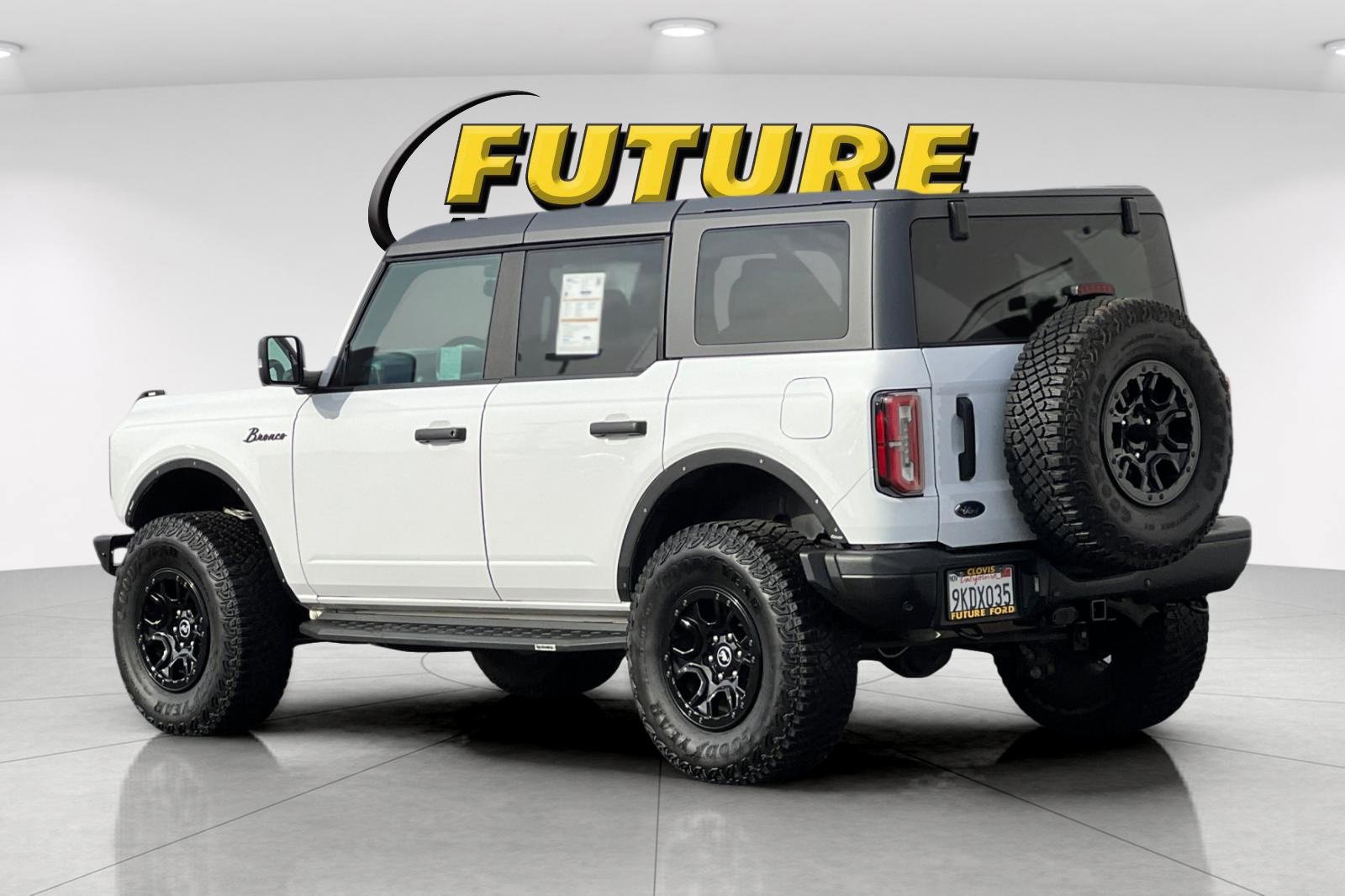 Certified 2021 Ford Bronco Badlands image 3