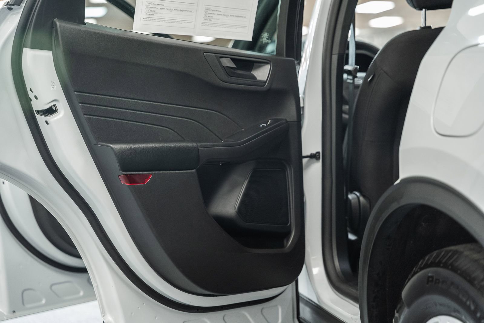 Certified 2025 Ford Escape Active image 36