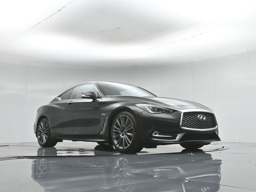 Used 2017 INFINITI Q60 Red Sport 400 RWD image 46