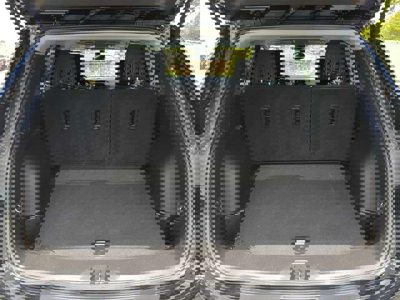 Used 2021 Chevrolet Blazer LT w/ Redline Edition image 11