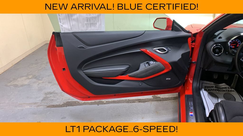 Used 2022 Chevrolet Camaro LT w/ Technology Package RWD image 19